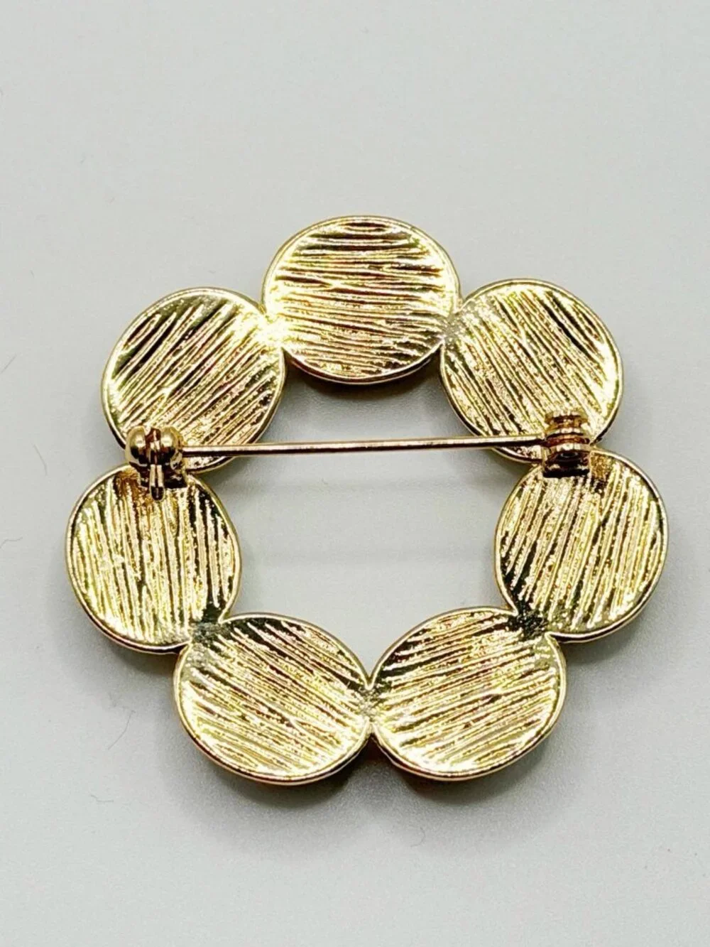 Tiger’s Eye Circke Pin Brooch 1.75”